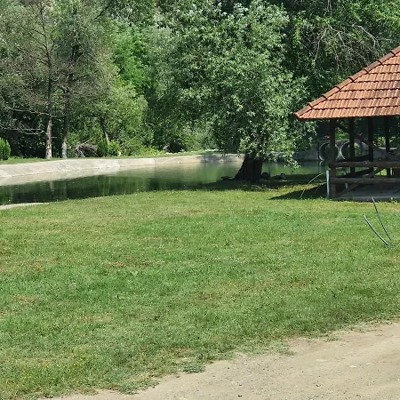 Brvnara Sljivic Tatil Evi