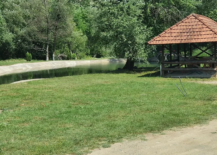 Brvnara Sljivic Tatil Evi