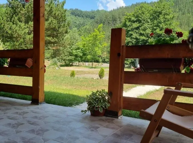 Brvnara Sljivic Tatil Evi *
